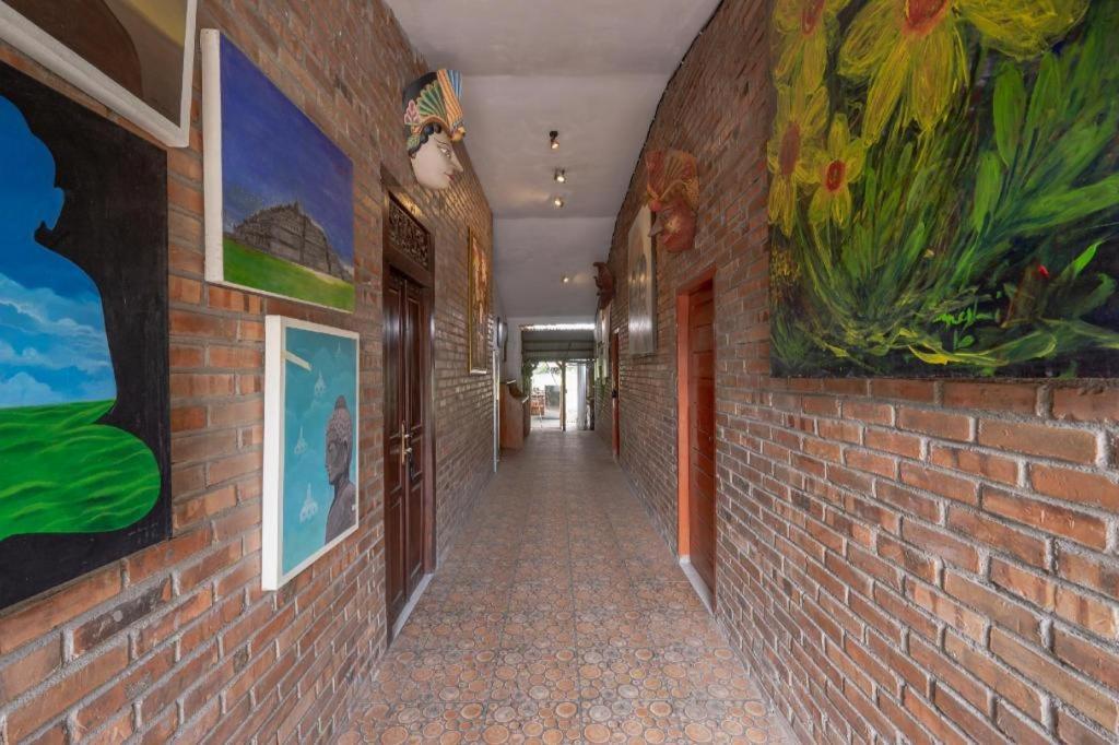 Oyo 2380 Alea Guesthouse Muntilan Exterior foto